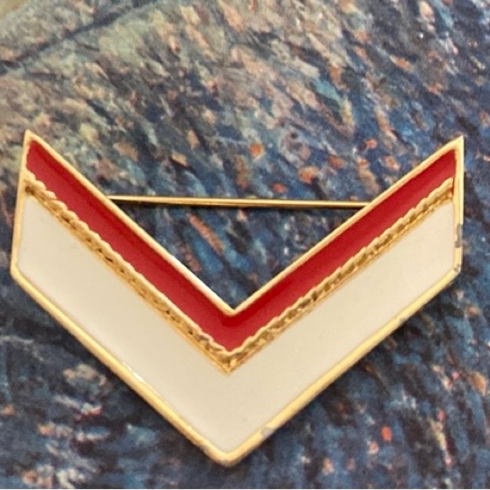 Vintage RARE Signed Original By Robert RED & White Enameled Chevron Broach